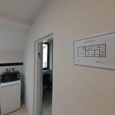 Cool & Cozy Center شقة سوبوتيتْسا